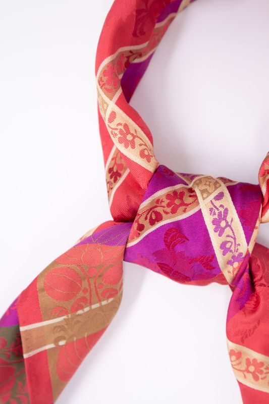 Silkeskjerf Mimmi 38